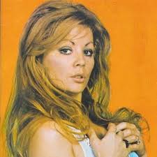 Penny Irving's Instagram, Twitter & Facebook