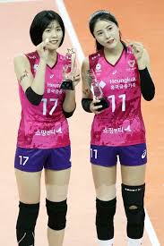 해리의 극단적 행동은 모른 채, 펠릭스는 모든 일이 잘 풀려가는. Zbgazqpclqjiam