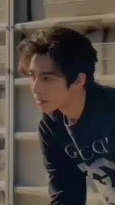 Membalas @kristiyani03702 I used to like watching dramas starring Song Wei  Long Artinya: Dulu saya suka menonton drama yang dibintangi Song Wei Long .  #guys #handsome #cute #handsomeboy #songweilong ...