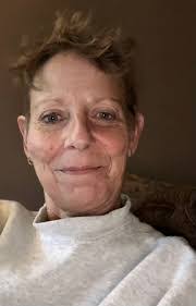 Sadie Ware's Instagram, Twitter & Facebook