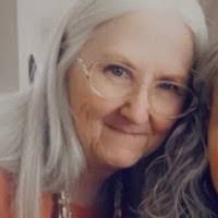 Debbie Cothran's Instagram, Twitter & Facebook