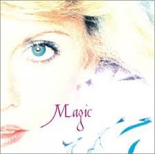 Her family moved to australia when she was 5. Magic Very Best Of Olivia Newton John Amazon De Musik