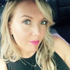 Danielle Saunders (@interiorsby_d)