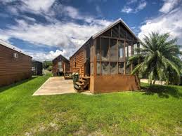 Our online reviews tell you all the best places to stay. 10 Best Cabins To Stay In Florida S Everglades National Park