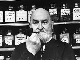 Does anyone remember the mall's pipe shop owner?