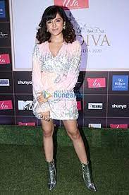 Here you will find one or more explanations in english for the word setia. Shirley Setia Wikipedia