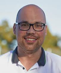 ALEXANDER FABIAN ABLAß Personal Details Professional Experience School  Vocational Training Univertsity education Further