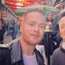 Leighton Bender's Instagram, Twitter & Facebook