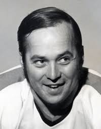 Player photos for the 1970-71 New Haven Blades at hockeydb.com