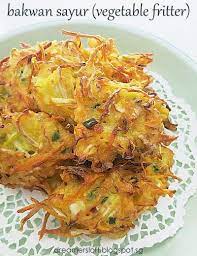 Bakwan Sayur Vegetable Fritter Aff Indonesia Mar 2014 Vegetable Recipes Vegetable Dishes Fritters