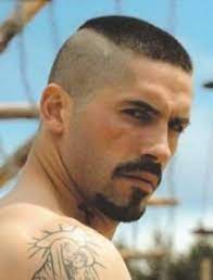 7 Cool High And Tight Haircuts Military Haircut For Men 2016 Mens Hair Styles Dovus Sanatlari Dovme Fikirleri Ve Dovme