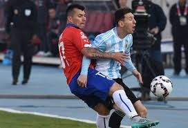 Having become embroiled in an incident with gary medel, the decision was taken that both players would be. Copa America Gary Medel Tambien Fue Sancionado Por Pelea Con Messi La Fm