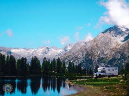 Shop rvs and campers at great prices at camping world of boise, id. Rv Collision Repair Water Damage Rv System Installation Boise Garden City Caldwell Id Wilson S Rv Repair