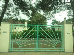 Wrought Iron And Other Gates New Forest Metal Work 1930s Art Deco Art Deco Interior Design Balustrade Design