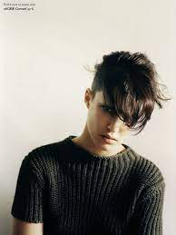 Gazillion Pictures To Provide Constant Inspiration For Short Hair Enthusiasts Like Myself Short Hair Styles Hair Styles Hair Beauty