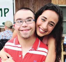 Karen Heer's Instagram, Twitter & Facebook