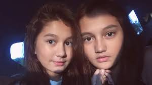 6 Momen Kebersamaan Zoe Abbas Jackson dengan Sang Adik, Sister Goals Banget 