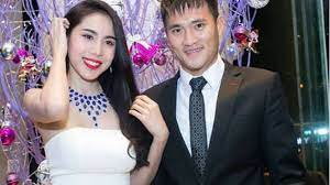 Thủy tiên tên thật là huyền tôn nữ thủy tiên, sinh 12/1/1972 tại sài gòn. Cong Vinh Thá»§y Tien Thanh Cong Nhá» Chung Sá»©c Tuá»•i Tráº» Online