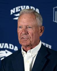 At Nevada fundraiser, Brett says MLB lockout likely to be resolved before  season
