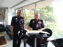 Tanggal 8 jun 1974, lebih setahun setelah pelantikan tun haniff omar sebagai timbalan ketua polis negara. Polis Ipd Klia Timbalan Ketua Polis Selangor Dcp Datuk Facebook