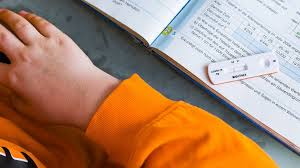 Testing is available regardless of your citizenship/immigration status. Interview L Covid 19 Tests Fur Kinder Jugendliche Schnelltests In Schulen Riskante Strategie Rbb