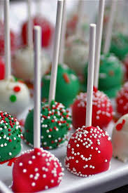 Christmas cake recipes from all your favourite bbc chefs mary berry, delia smith, frances quinn, the hairy bikers and many more. 22 Christmas Cake Pops No One Will Be Able To Turn Down Christmas Cake Pop Recipe
