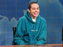 Phoebe dynevor and pete davidson attend day 6 of the wimbledon tennis championships at the all england lawn tennis and croquet club on july 3, 2021. Pete Davidson Says His Future On Snl Is Up In The Air