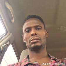 後ろに触っていい?