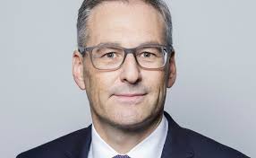 Historyon 1 january 1999, landesbank baden württemberg (lbbw) was formed. Lbbw Beruft Privatkundenchef