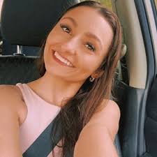 Alyssa Mudd (@alyssaamudd) • Threads, Say more