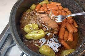 Place pan on top rack (closest to the heating element) and broil 6 to 7 minutes, until top is lightly charred. How To Make Fork Tender London Broil Mississippi Roast Family Savvy