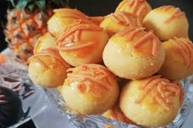 Kue nastar mempunyai tampilan lembut dengan hiasan selai nanas di atasnya. Resep Kue Lebaran Nastar Nanas Keju Paduan Rasanya Pas Pol