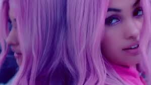 Mabel: canciones, entradas para conciertos y vídeos