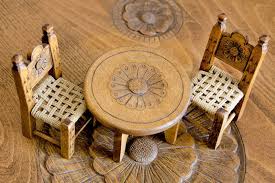 How To Build Miniature Furniture And Room Settings Ebay Miniature Furniture Dollhouse Furniture Bedroom Dollhouse Furniture