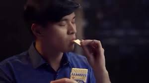 SkyFlakes: Snack Para sa Nag-Oovertime