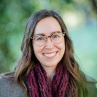 Megan Paradis's Instagram, Twitter & Facebook