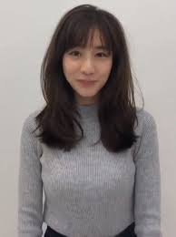 田中みな実 10cmカット の新ヘア公開 担当美容師がこだわり解説 モデルプレス 田中みな実 田中みなみ ヘアカット
