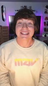 Compra Maverick Clothing de Logan Paul cada día