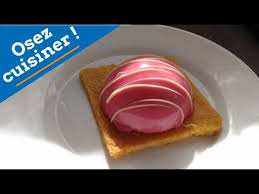 Recette De Dome Framboise Insert Chocolat Blanc Avec Glacage Miroir Sur Sable Breton Youtube Alimentation Chocolat Blanc Recettes De Cuisine