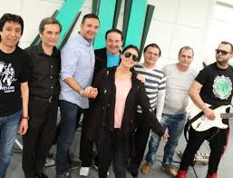 Asculta radio zu online gratis, radio zu live in direct, posturi radio romanesti online radio zu pe net gratis. Azur Live La Radio Zu Cea Mai Tare Cantare De 1 Mai Radio Zu