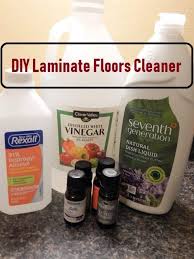 The 11 Best Laminate Floor Cleaners For Shine Reviews 2020 Homemade Laminate Floor Cleaner Laminate Flooring Floor Cleaner