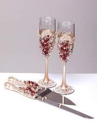 Personalized Wedding Glasses And Cake Server Set Cake Cutter Burgundy Wedding Toasting Flutes Gold Weddi Wedding Glasses Wedding Flutes Toasting Flutes Wedding
