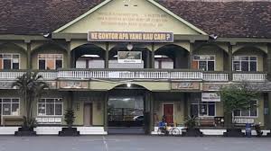 Pondok pesantren ini memiliki tingkat sekolah mulai dari jenjang paud, tk, sd, mts (tsanawiyah), ma (aliyah), smp. Santri Positif Corona Di Ponpes Gontor Ponorogo Bertambah 6 Orang Suara Jatim