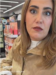 Top Mini Makeup Products for On-the-Go Glam