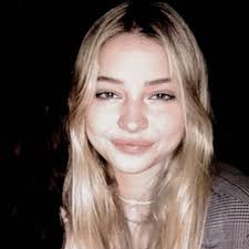 Chat with Ella Winters