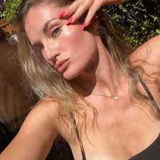 Monique Hayward (@monique.hayward.797940) • Facebook