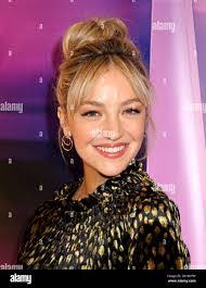 Abby Dearden's Instagram, Twitter & Facebook