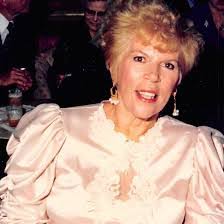 Helen Chambers's Instagram, Twitter & Facebook