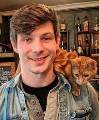 Renowned Tracey intellectuals