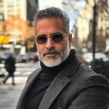 👤 visited your profile 🦋❤️ Hey handsome ☀️✨ Just a reminder: your  presence is powerful, your voice matters, & your heart is golden 💛 Whether  today brings peace or pressure, walk in